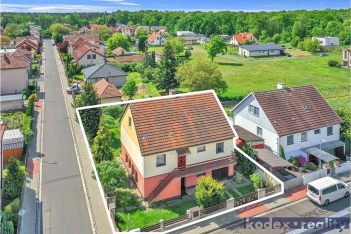 Prodej rodinného domu, Pardubice, 270 m2