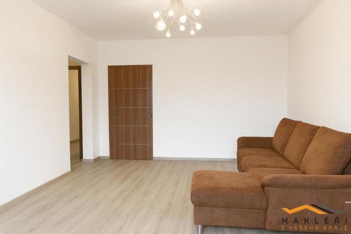Prodej bytu 4+1, Nová Bystřice, Tovární, 82 m2