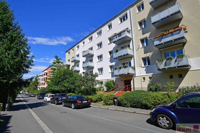 Prodej bytu 3+1, Praha - Podolí, 65 m2