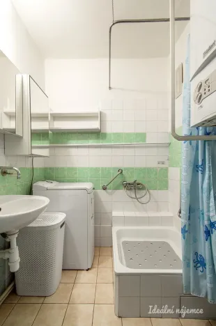 Pronájem bytu 2+kk, Praha - Michle, Mezipolí, 46 m2