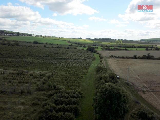 Prodej pole, Liběšice - Dolní Nezly, 25918 m2