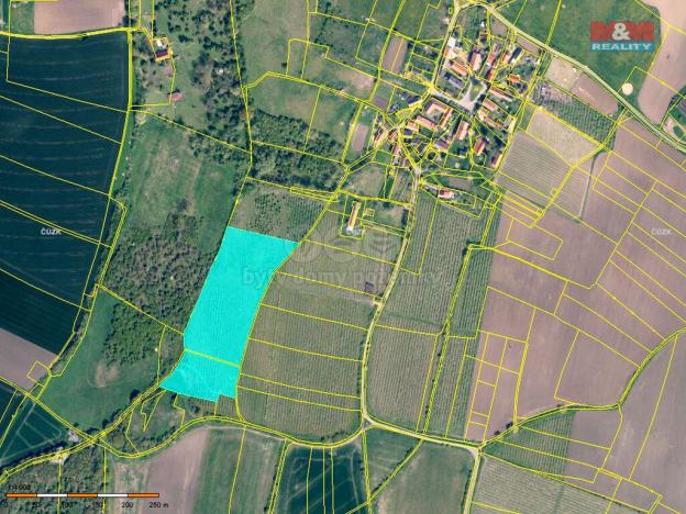 Prodej pole, Liběšice - Dolní Nezly, 25918 m2