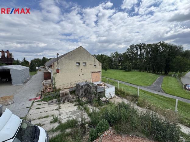 Prodej výrobních prostor, Věžky, 2322 m2