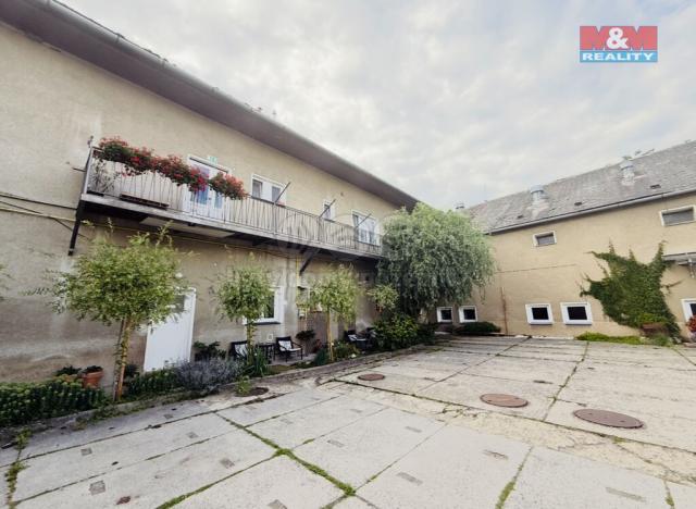 Prodej obchodního prostoru, Loštice, Hradská, 3252 m2