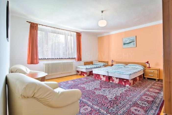 Prodej ubytování, Velké Losiny, Žižkova, 431 m2