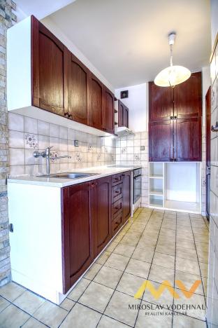 Prodej bytu 3+1, Hradec Králové - Třebeš, Pod Zámečkem, 80 m2