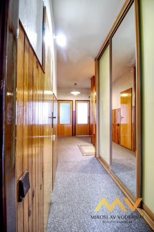 Prodej bytu 3+1, Hradec Králové - Třebeš, Pod Zámečkem, 80 m2