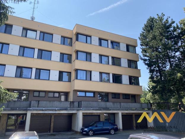 Prodej bytu 3+1, Hradec Králové - Třebeš, Pod Zámečkem, 80 m2