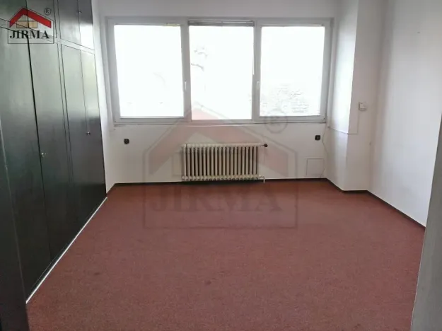 Pronájem kanceláře, Kolín, U Křižovatky, 18 m2
