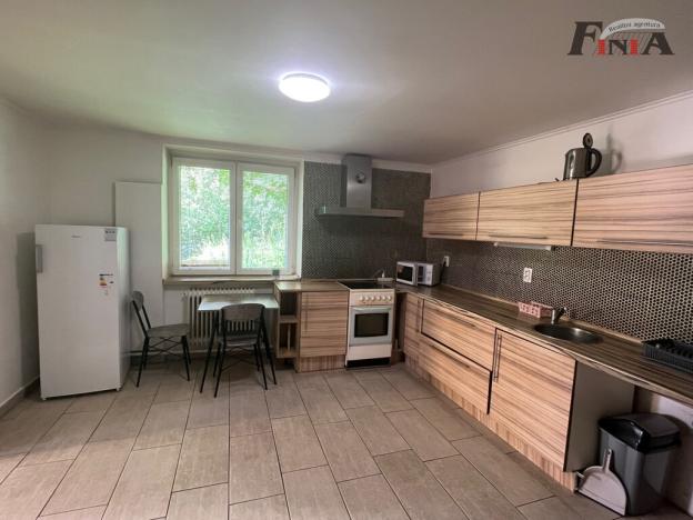 Pronájem rodinného domu, Horní Police, 190 m2