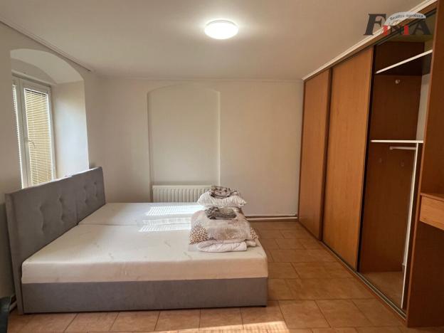 Pronájem rodinného domu, Horní Police, 190 m2