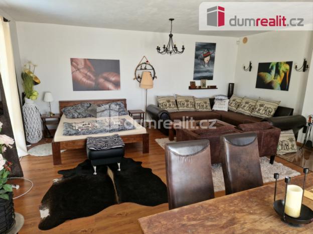 Prodej rodinného domu, Zlatá Koruna - Plešovice, 334 m2