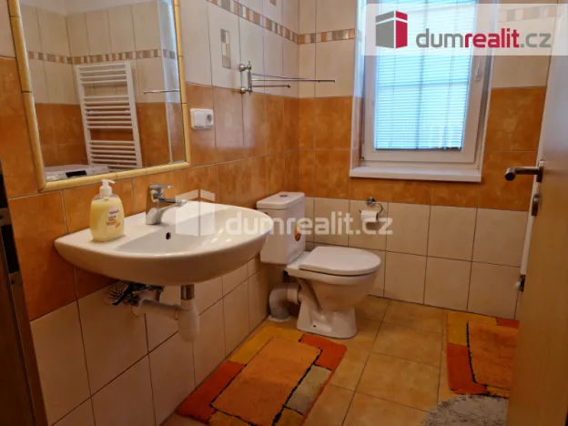 Prodej rodinného domu, Zlatá Koruna - Plešovice, 334 m2