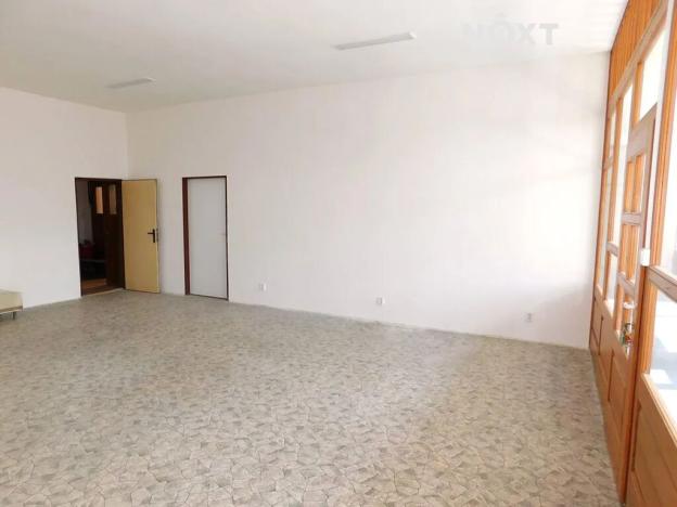 Pronájem obchodního prostoru, Český Dub, nám. Bedřicha Smetany, 44 m2