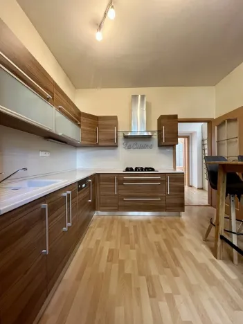 Pronájem bytu 1+1, Ostrava - Přívoz, Macharova, 46 m2