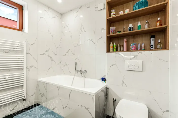 Prodej rodinného domu, Roztoky, Zvoncová, 153 m2