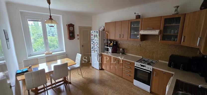 Prodej obchodního prostoru, Praha - Hostivař, Herbenova, 360 m2