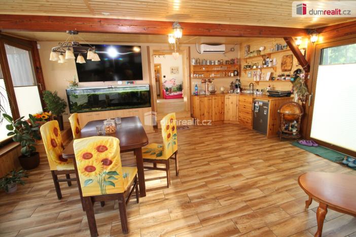 Prodej rodinného domu, Děpoltovice - Nivy, 250 m2