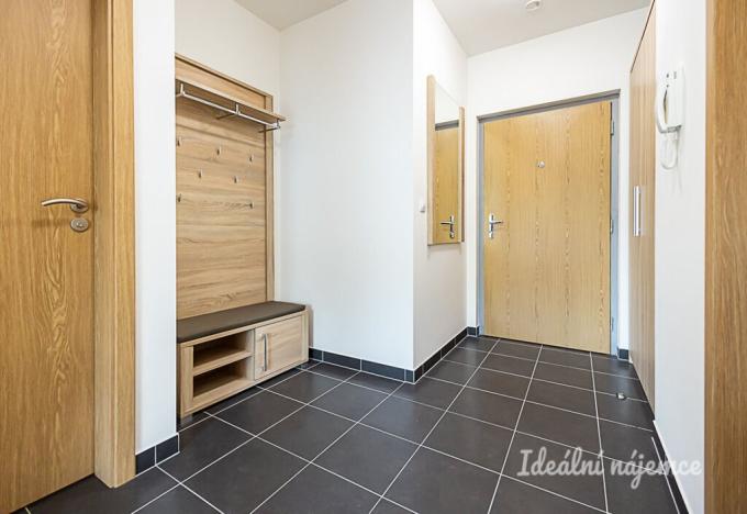 Pronájem bytu 3+kk, Praha - Vysočany, Ocelářská, 82 m2