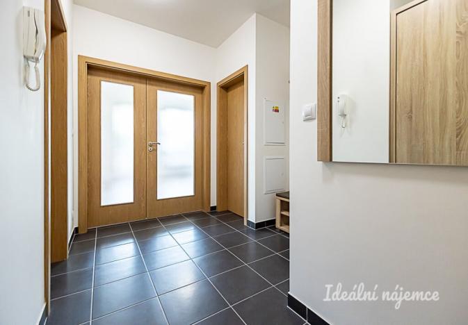 Pronájem bytu 3+kk, Praha - Vysočany, Ocelářská, 82 m2