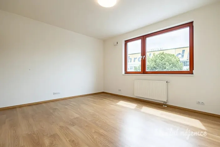 Pronájem bytu 3+kk, Praha - Vysočany, Ocelářská, 82 m2