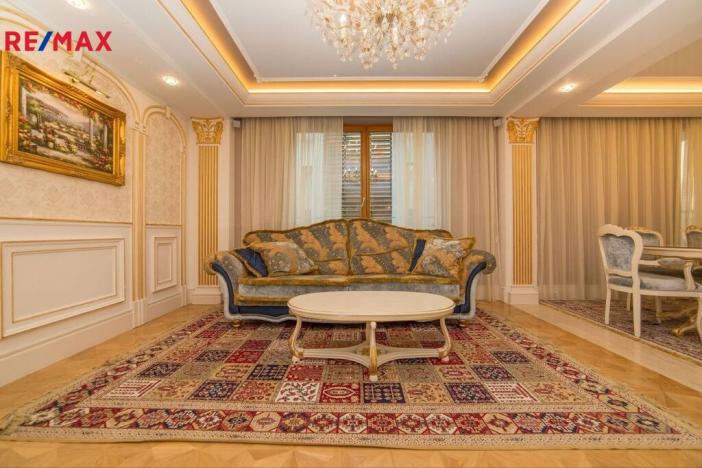 Pronájem bytu 3+kk, Karlovy Vary, Libušina, 117 m2