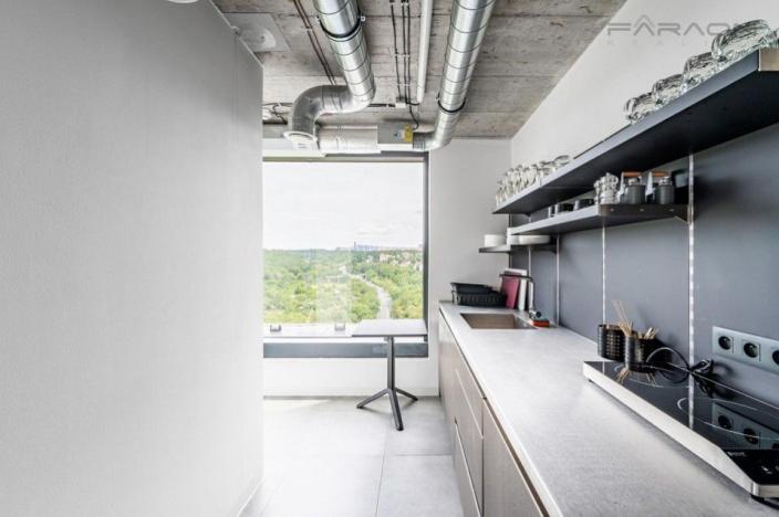 Prodej bytu 4+kk, Praha - Modřany, Československého exilu, 136 m2