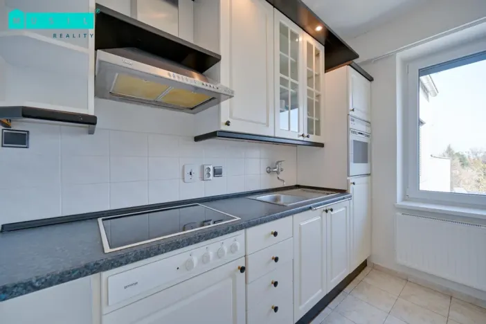 Pronájem bytu 2+1, Olomouc - Bělidla, Táboritů, 84 m2