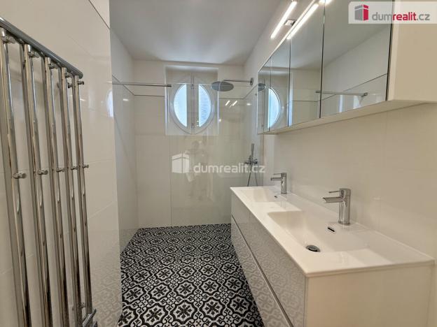 Pronájem bytu 4+kk, Mariánské Lázně, Dřevěná, 105 m2