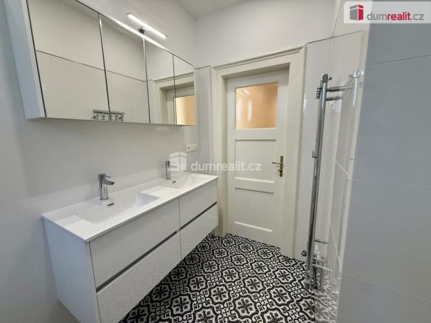 Pronájem bytu 4+kk, Mariánské Lázně, Dřevěná, 105 m2