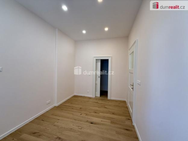 Pronájem bytu 4+kk, Mariánské Lázně, Dřevěná, 105 m2