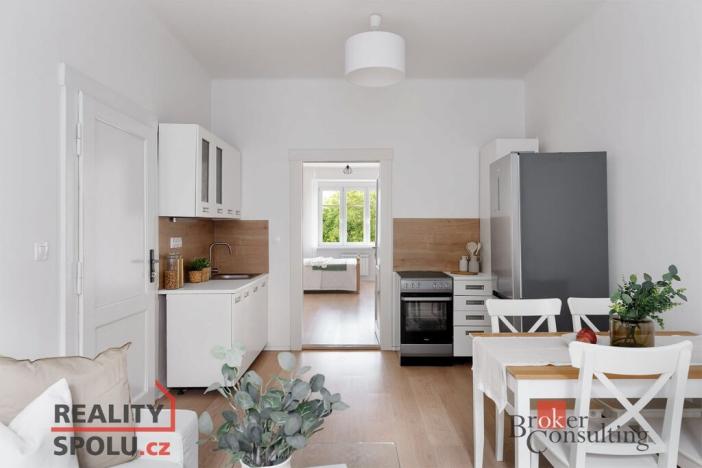 Prodej bytu 2+kk, Praha - Michle, Michelská, 57 m2