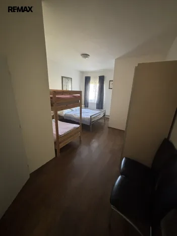 Prodej vícegeneračního domu, Znojmo - Kasárna, 790 m2