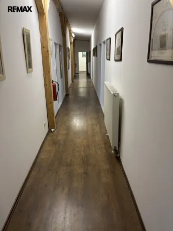 Prodej vícegeneračního domu, Znojmo - Kasárna, 790 m2