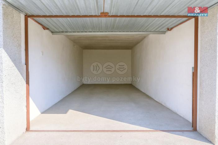 Prodej garáže, Tábor - Klokoty, 18 m2