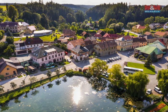 Prodej rodinného domu, Nové Hrady, 360 m2