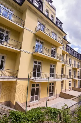 Prodej činžovního domu, Mariánské Lázně, Ruská, 2270 m2