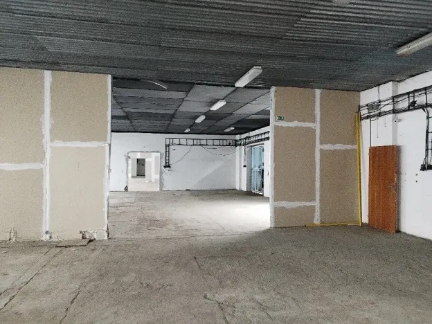 Pronájem výrobních prostor, Hradec Králové, Vážní, 222 m2