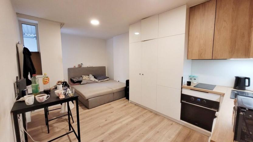 Pronájem bytu 1+kk, Praha - Strašnice, Strančická, 22 m2