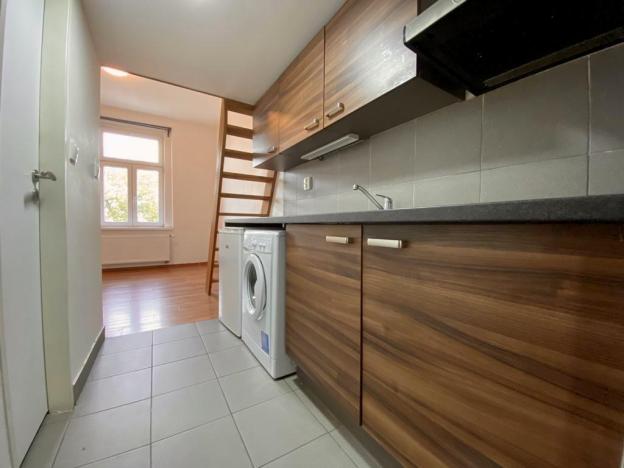 Pronájem bytu 1+kk, Praha - Vysočany, Freyova, 20 m2