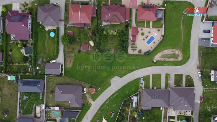 Prodej pozemku pro bydlení, Milovice, 952 m2