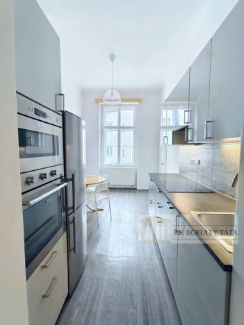 Pronájem bytu 3+1, Praha - Vinohrady, Koubkova, 80 m2