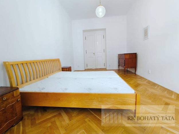 Pronájem bytu 3+1, Praha - Vinohrady, Koubkova, 80 m2