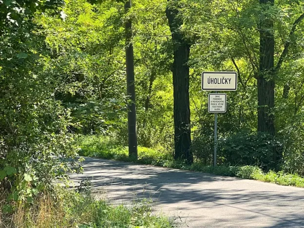 Prodej pozemku pro bydlení, Úholičky, 800 m2