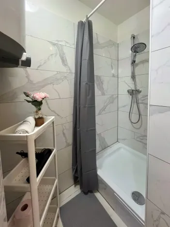 Pronájem bytu 1+kk, Praha - Žižkov, Cimburkova, 31 m2