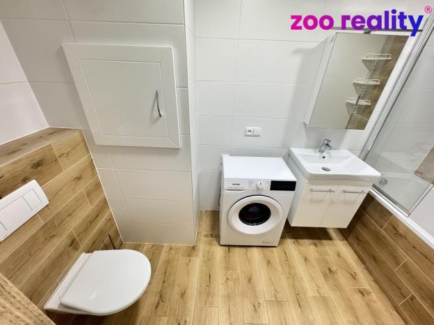 Prodej bytu 3+1, Chomutov, Vítězslava Nezvala, 66 m2