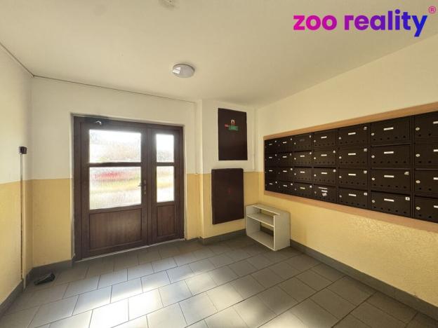 Prodej bytu 3+1, Chomutov, Vítězslava Nezvala, 66 m2