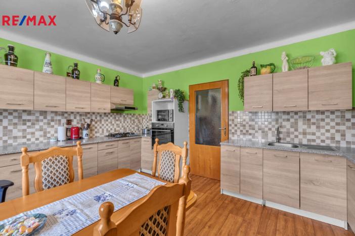 Prodej rodinného domu, Městec Králové, Na Bánské, 151 m2