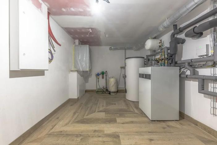 Prodej rodinného domu, Kratušín, 420 m2