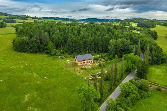 Prodej rodinného domu, Kratušín, 420 m2